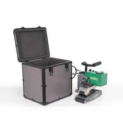 Μηχανή Γεωμεμβράνης Ζεστού Κελιού CX900 0,8-3,0MM