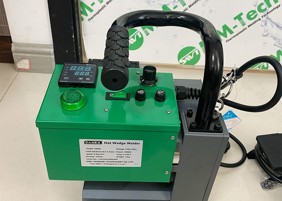 Συγκολλητική μηχανή γεωμεμβράνης HDPE CX900 Hot Copper Wedge