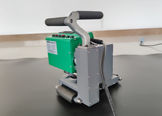 Συγκολλητής γεωμεμβράνης HDPE 1.0-4.0mm Hot Wedge CX700 Πλήρης Ισχύς 2400W