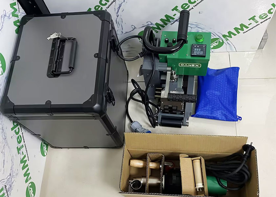 Μηχανή Συγκόλλησης Γεωμεμβράνης CX900 1400W με Έλεγχο Θερμοκρασίας για Λιμνοδεξαμενή