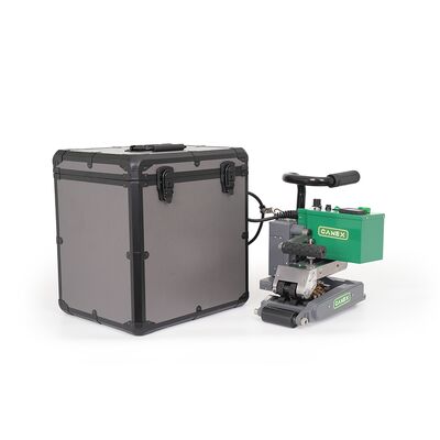 Μηχανή Γεωμεμβράνης Ζεστού Κελιού CX900 0,8-3,0MM