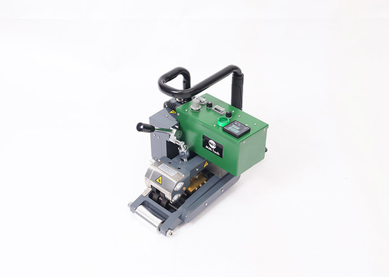 Hdpe 110v CE μηχανών συγκόλλησης σκαφών της γραμμής λιμνών 900w που περνούν