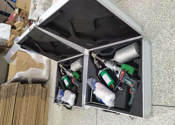 220V κοκκώδεις καθαρές πρώτες ύλες σβόλων PE PP πυροβόλων όπλων συγκόλλησης εξώθησης
